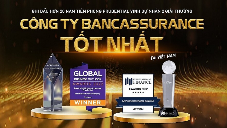 tcbh.io.vn prudential viet nam lien tiep don nhan 2 giai thuong uy tin cho kenh phan phoi qua hop tac ngan hang.vn 1208 img 62dfdc5abd3e5