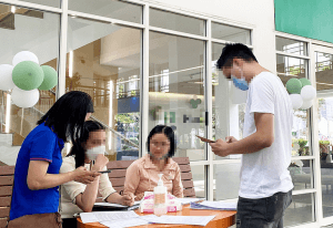 Ngân hàng Nhà nước nghiêm cấm ngân hàng ép khách vay phải mua bảo hiểm - Ảnh minh họa: B.M.